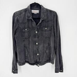 Ariat black gray lightweight shacket with Aztec native indigenous accent buttons